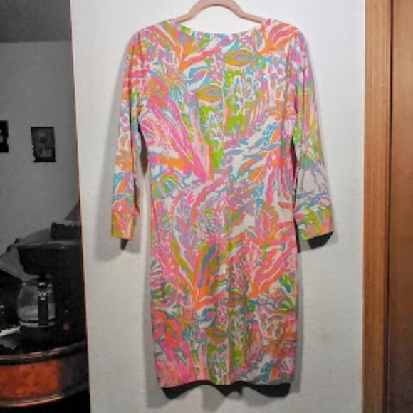 Lilly Pulitzer Christie Knee Length V neck Dress Color:Pink Size: M - Picture 10 of 14